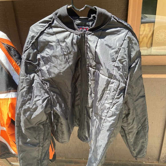Motorcycle jacket - Picture 4 of 6